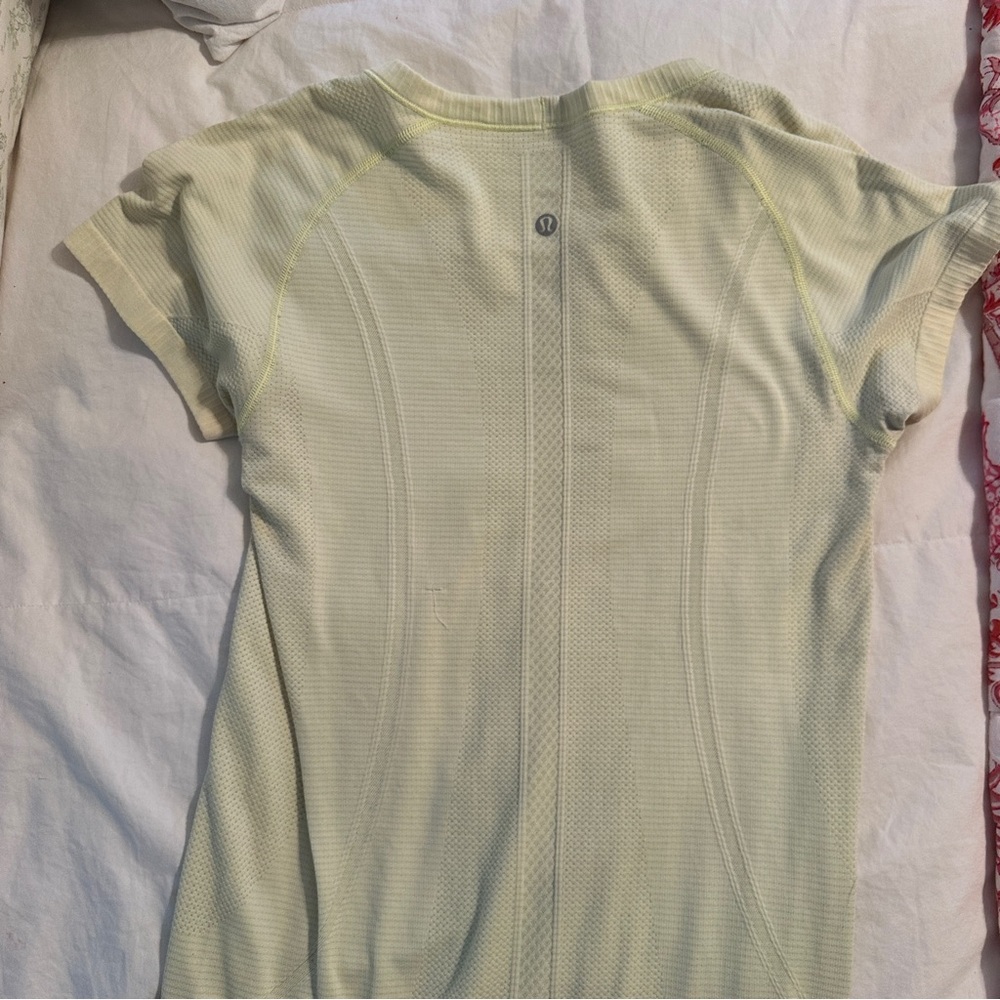 Lululemon Swiftly Tech Size 8 - image 4